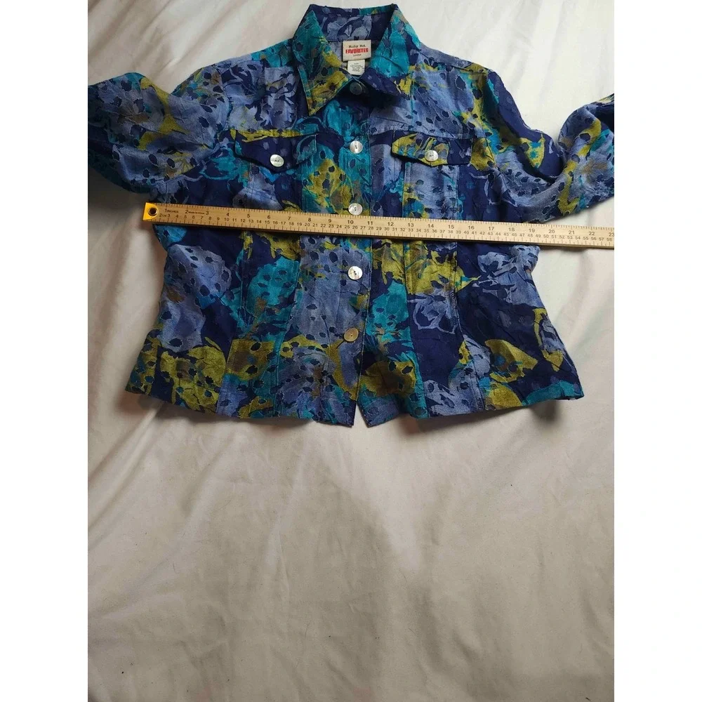Ruby Rd. Favorites Jacket Womens Size 10P Purple Floral Roll Tab Sleeves Cropped